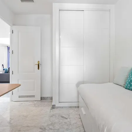 Modern Flat In Ref M24 * Marbella