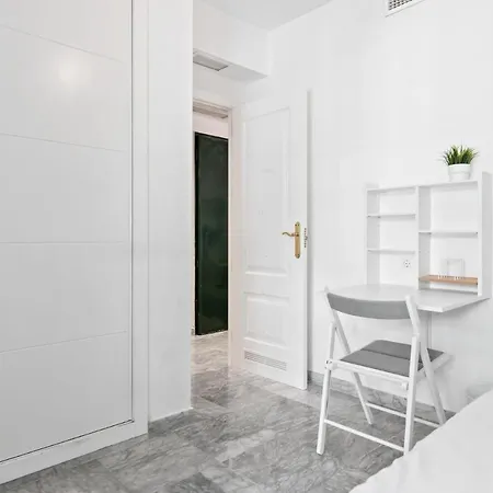 Modern Flat In Ref M24 Apartment