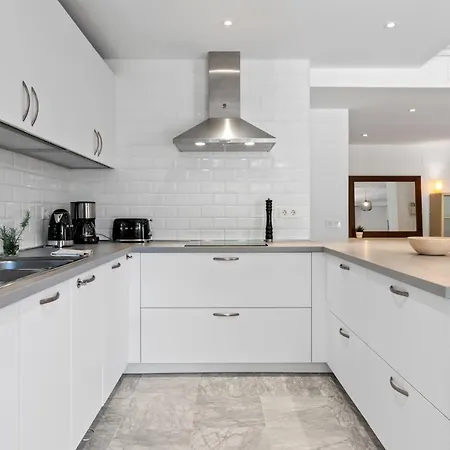 Apartment Modern Flat In Ref M24